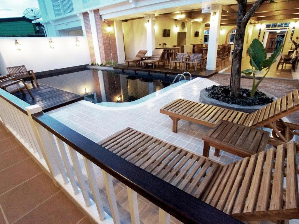 Baan Pimpisa Bangsaray Boutique Residence Bang Sare Bagian luar foto