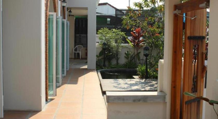 Baan Pimpisa Bangsaray Boutique Residence Bang Sare Bagian luar foto