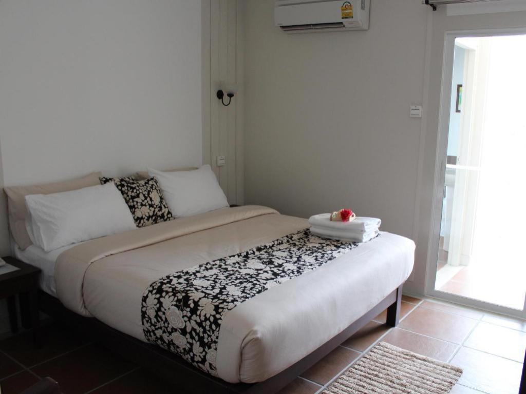 Baan Pimpisa Bangsaray Boutique Residence Bang Sare Bagian luar foto
