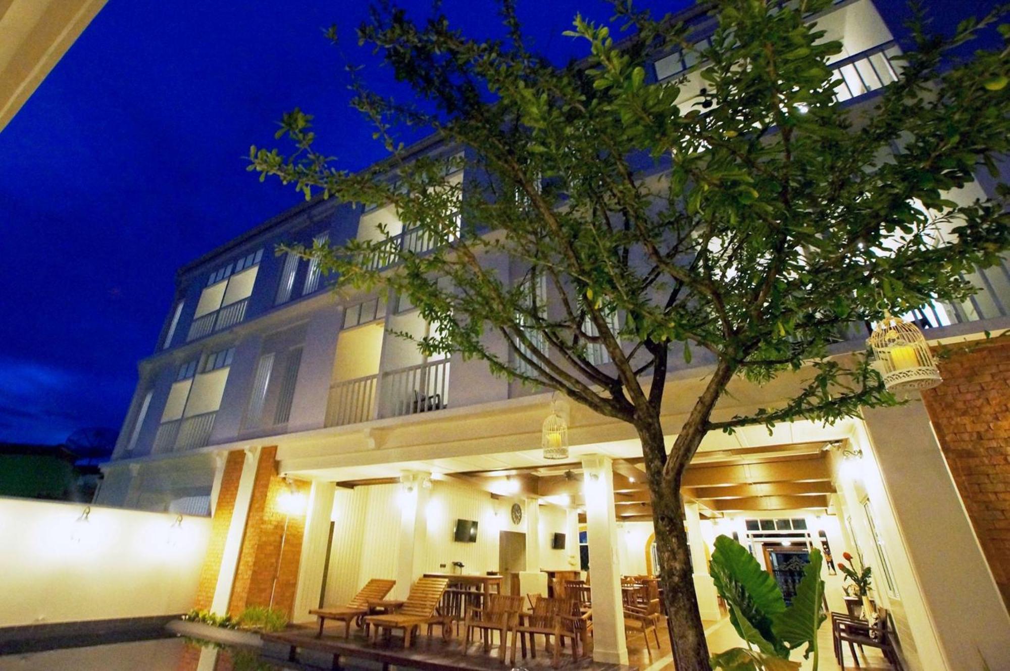 Baan Pimpisa Bangsaray Boutique Residence Bang Sare Bagian luar foto